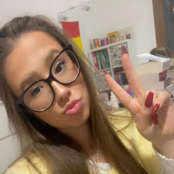 Babysitter in Vimory: Luna