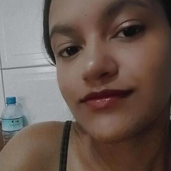 Babysitter São Paulo: Thaynara