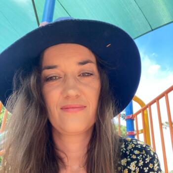 Babysitting job in Gold Coast: babysitting job Jo