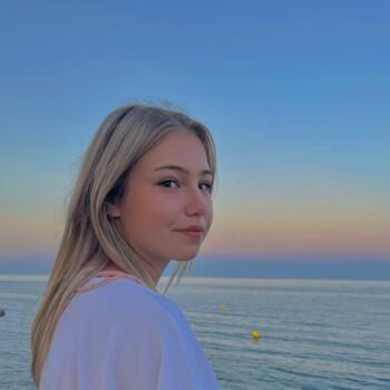 Babysitter Dijon: Noéline