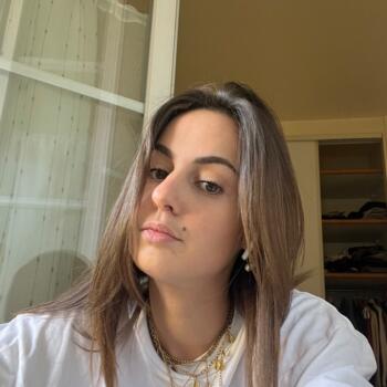 Babysitter in Bordeaux: Coline