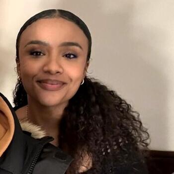 Babysitter London: Abigail