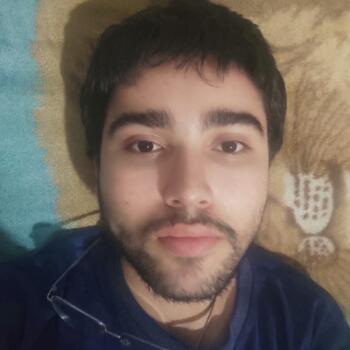 Niñera en Bello: Juan