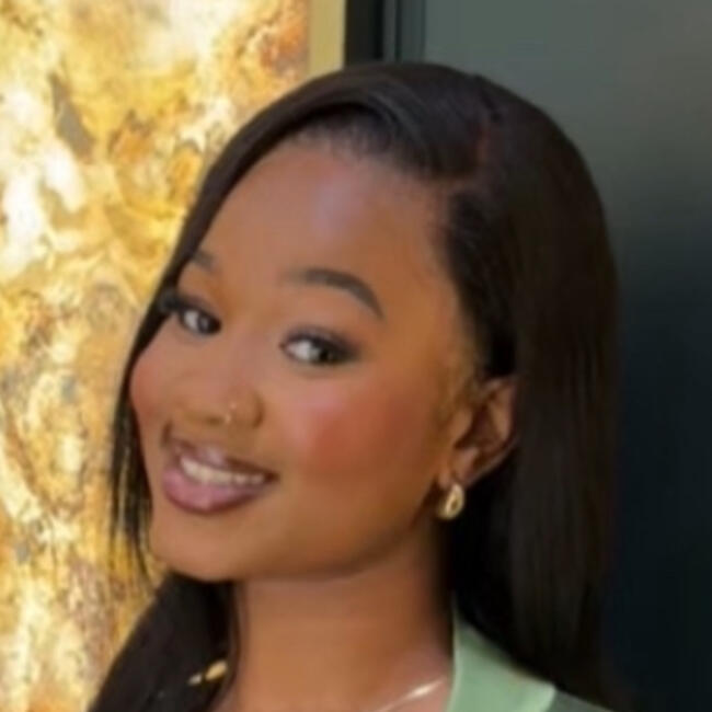 Babysitter in Saint-Herblain: Djeneba