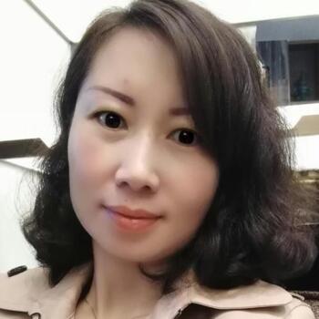 Babysitting job in Petaling Jaya: babysitting job HUANG