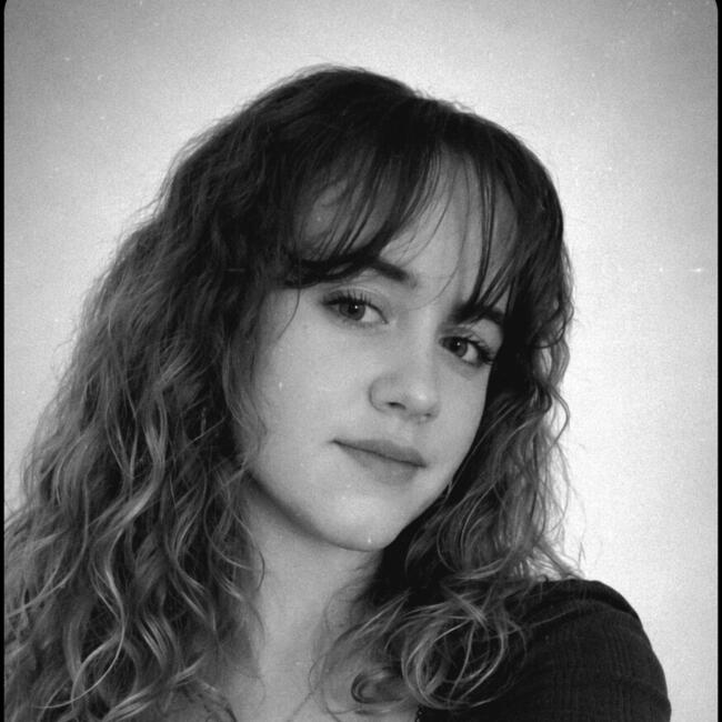 Babysitter in Ballan-Miré: Valentine