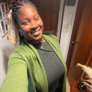 Babysitter in Alicante: Angélica