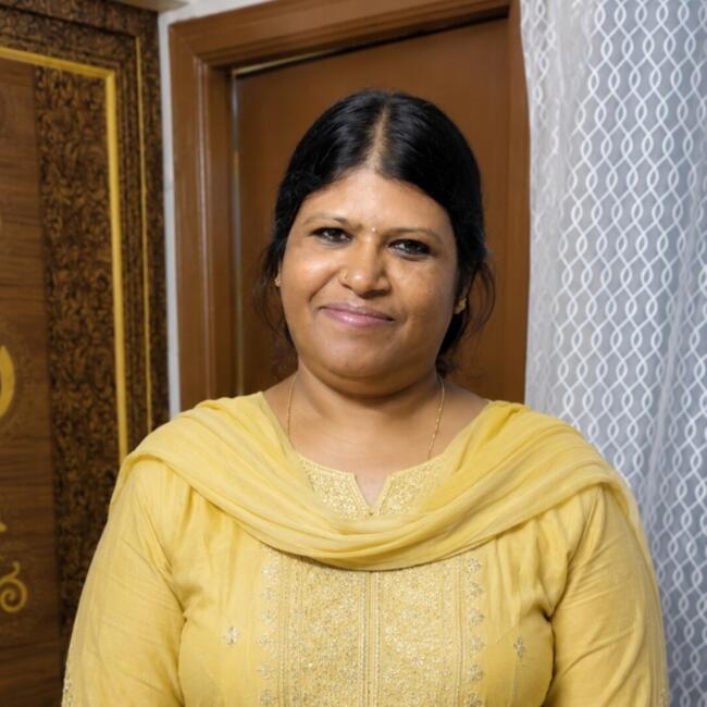 बंगलौर में आया: Kavitha