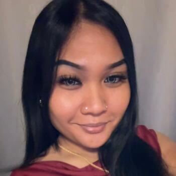 Babysitter in Singapore Island: Izlynn