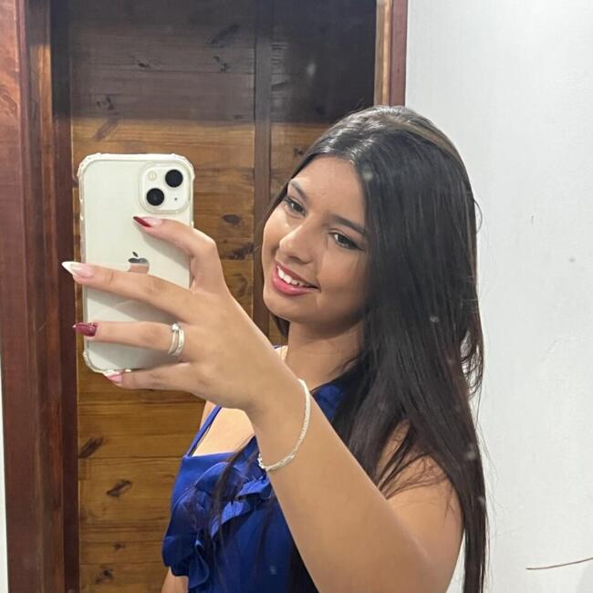 Babysitter in Forquilhinha: Marieli