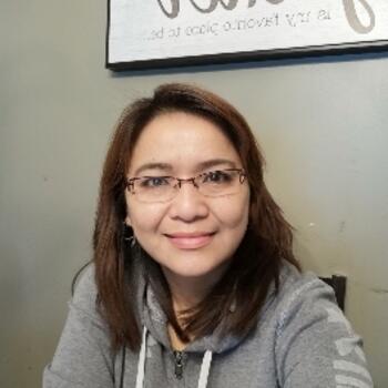 Baby-sitter in Calgary: Nica