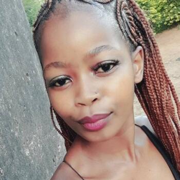 Babysitter in Durban: Basikelele
