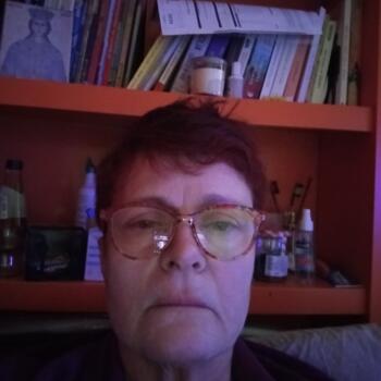 Babysitter Κερατσίνι: Ειρήνη