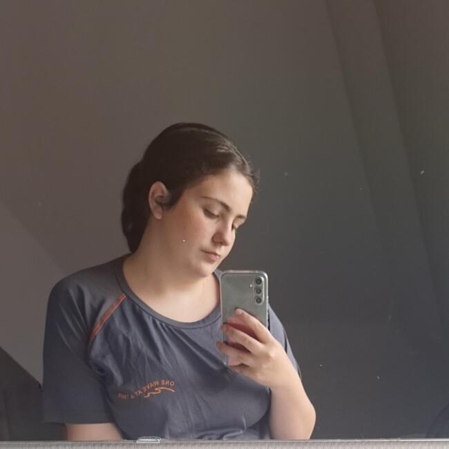 Babysitter in Geraardsbergen: Yechonia