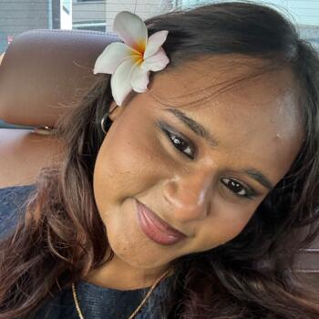 Pengasuh di Singapore Island: Tasneem