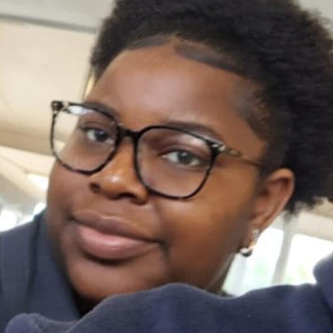 Babysitter in Adelaide: Joanna