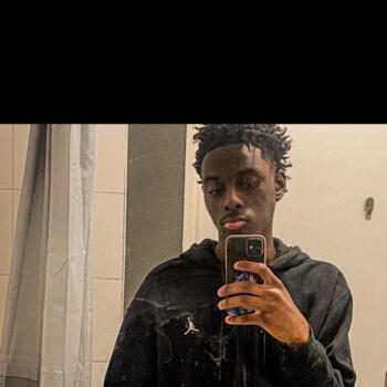 Babysitter in Arpajon: Yann