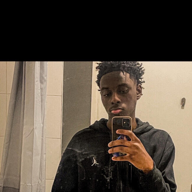 Babysitter in Arpajon: Yann