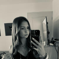 Chloé