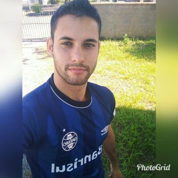 Emprego de babá Joinville: emprego de babá Fernando