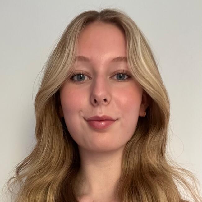 Babysitter in Maidenhead: Hannah