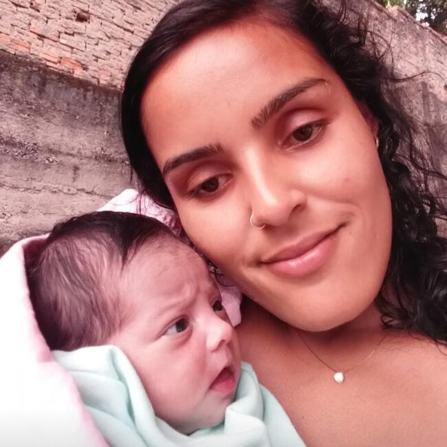 Babysitter in Contagem: Tatiane