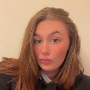 Babysitter in Burnham-on-Sea: Caitlin