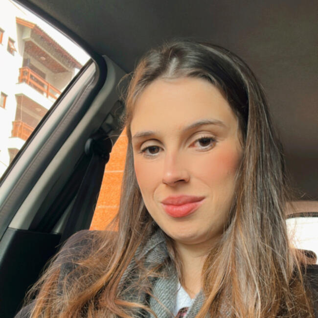 Babysitting job in Caxias do Sul: Luana