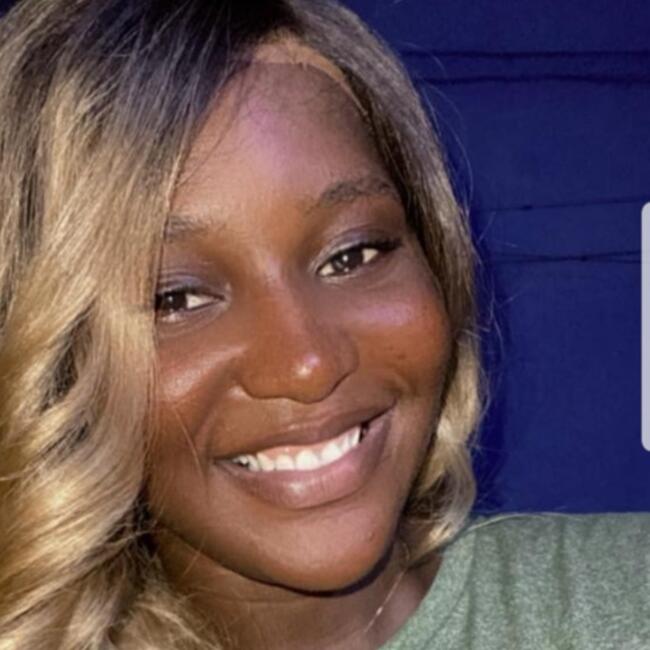 Babysitter in Grâce-Hollogne: Elisa