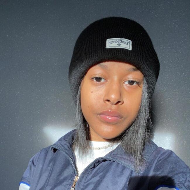 Babysitter in Étrépagny: Ophelya