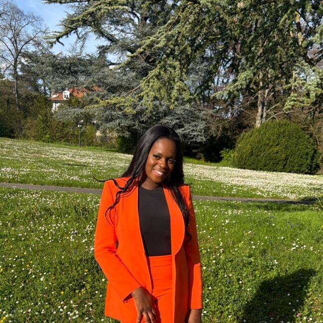 Babysitting job in Le Locle: Lizania