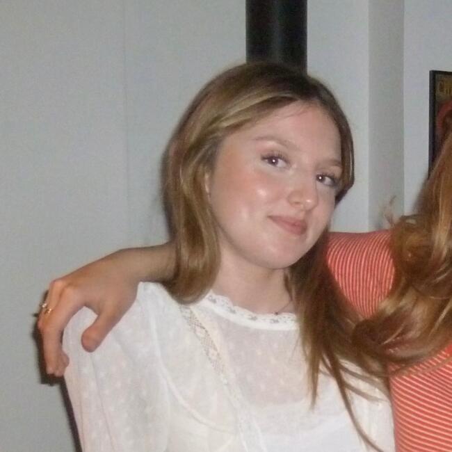 Babysitter in Bouguenais: Loïs