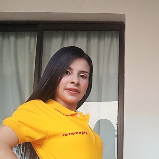 Babysitter in Valenza: Yuliana