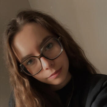 Babysitter in Hatten: Clémence