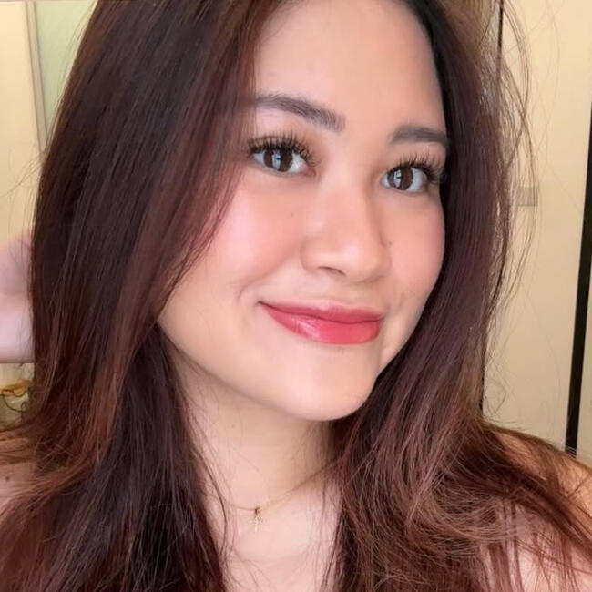 Babysitter in Singapore: Jewel