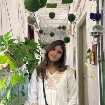 Babysitter in Singapore Island: Jeyina