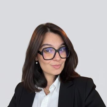 Babysitter in Collonges-la-Rouge: Lucile