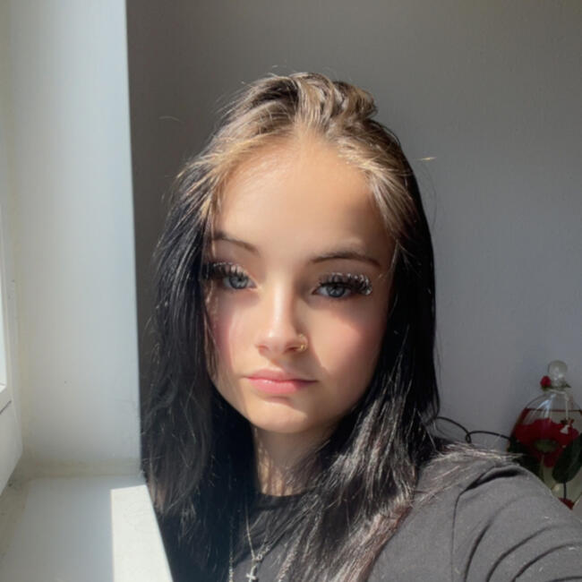 Babysitter in Monéteau: ELISA