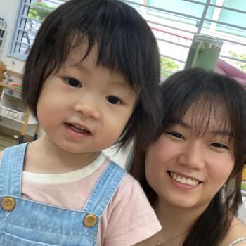 Babysitter Singapore Island: MayAnn