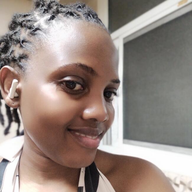 Nanny in Sharjah city: Asekenye