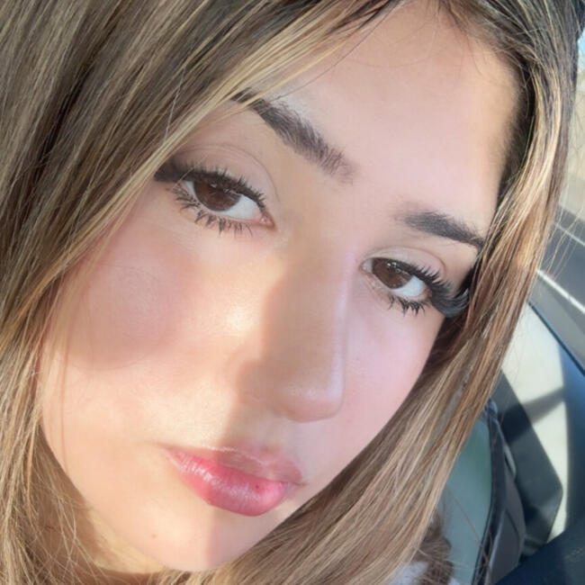 Babysitter in Henderson: Jasmine