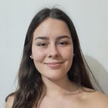 Babysitter em Olhão: Iara