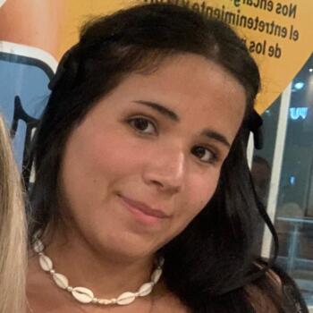 Babysitter in Santa Fe: Michelle