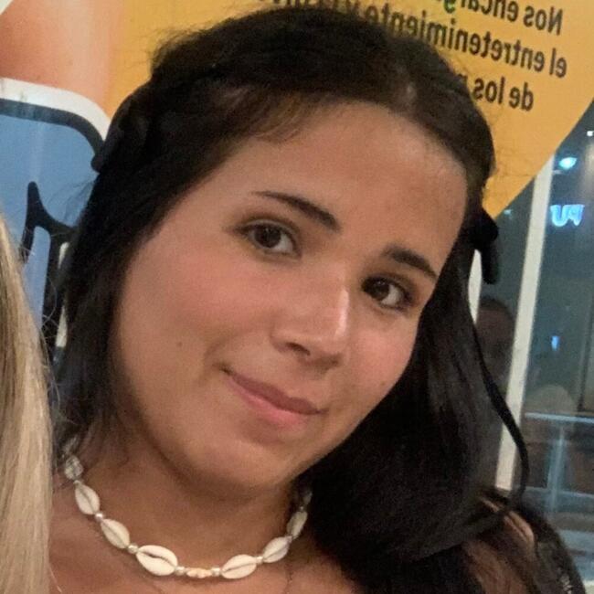 Babysitter in Santa Fe: Michelle