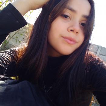 Niñeras en Salto: Nazzarena