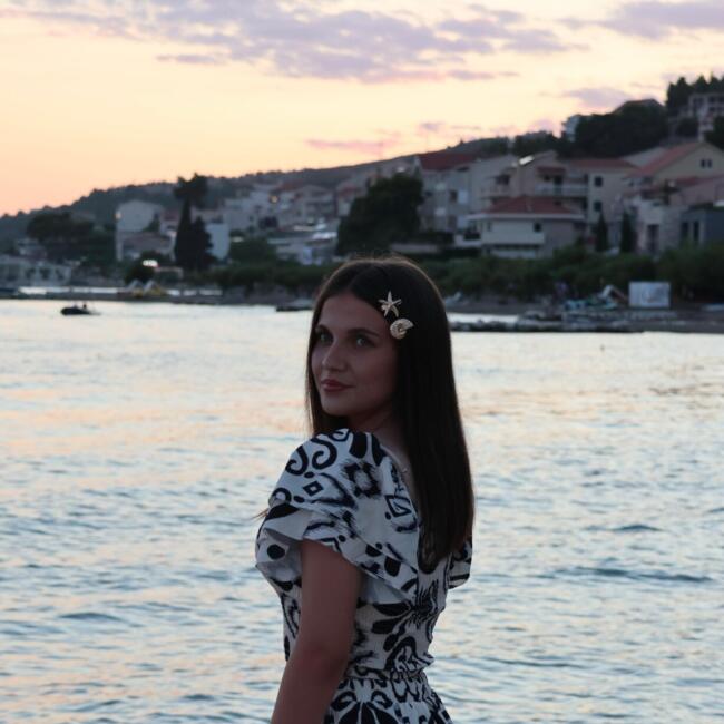 Bonă în Oradea: Georgiana