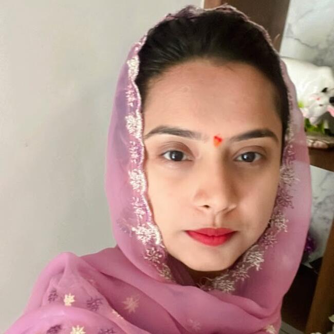 पिंपरी-चिंचवड में बेबीसिटिंग की नौकरी: Sanika