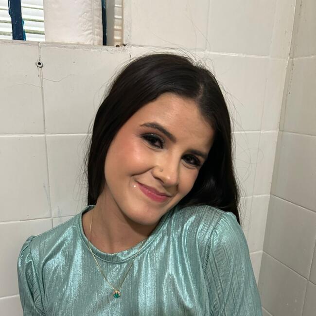 Babysitter in Botucatu: Kethylyn