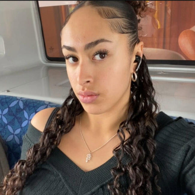 Babysitter in Auckland: Ayanna