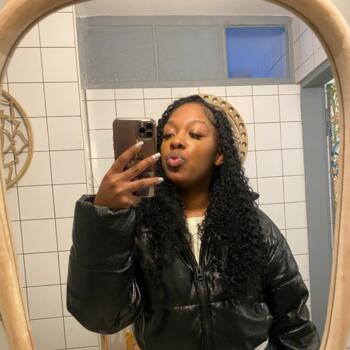 Childminder in Longwy: Elcymira